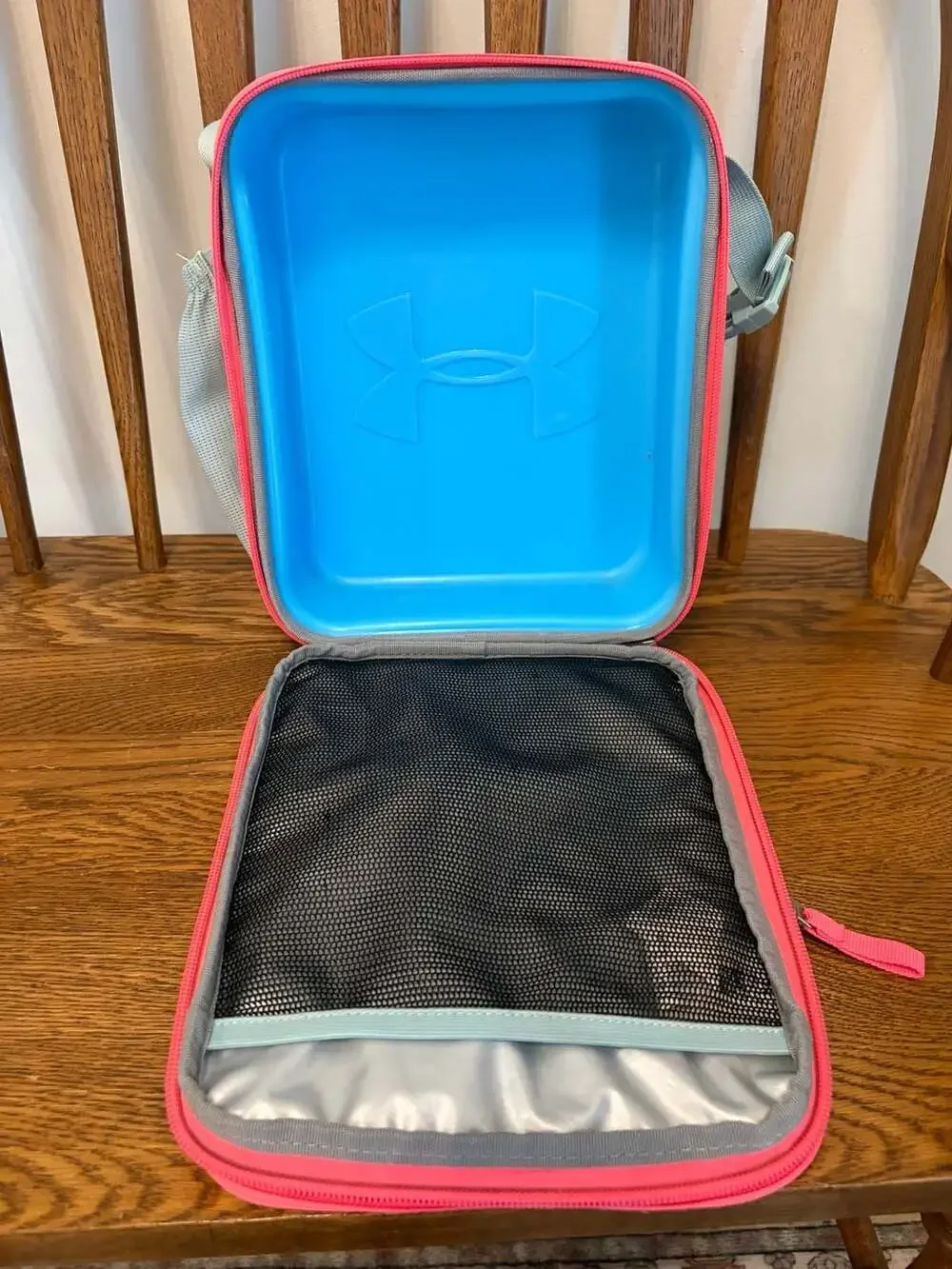 Under Armour Scrimmage Lunch Box Blurred Edges Pink Blue Geometric Cooler
